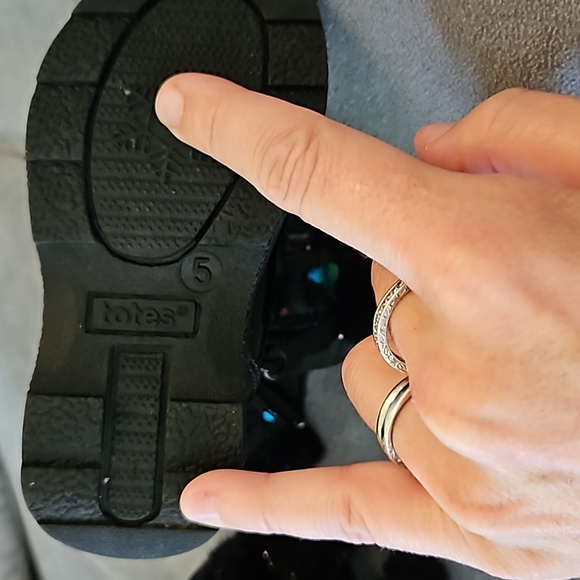 NWOT Totes Toddler Girls Lil Unicorn 2 Waterproof Flat Heel Winter Boots Sz: 5T - Picture 12 of 12